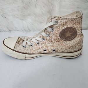 Converse 5 Chuck Taylor High Top Shoes